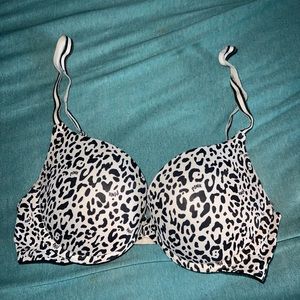 Victoria’s Secret PINK Push Up Bra